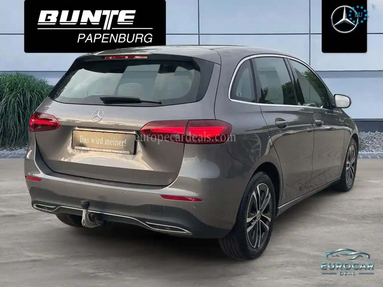 Mercedes-Benz B 180
