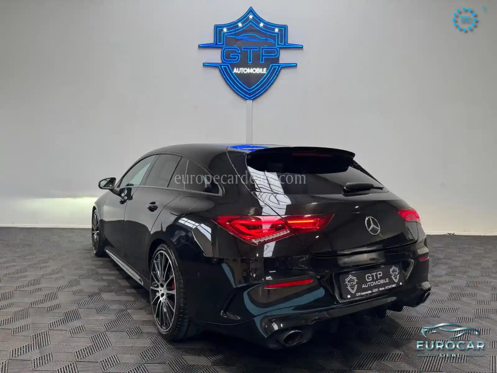 Mercedes-Benz CLA 35 AMG Shooting Brake