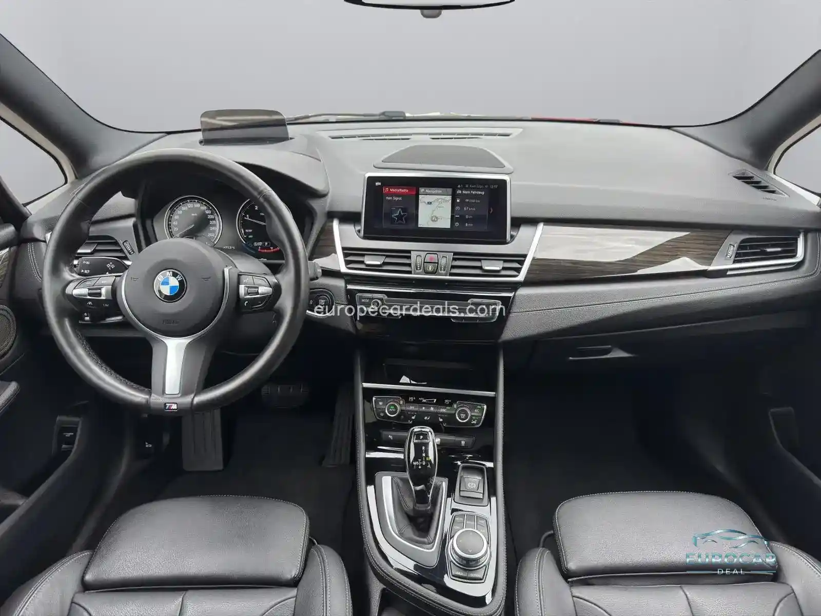 BMW 220