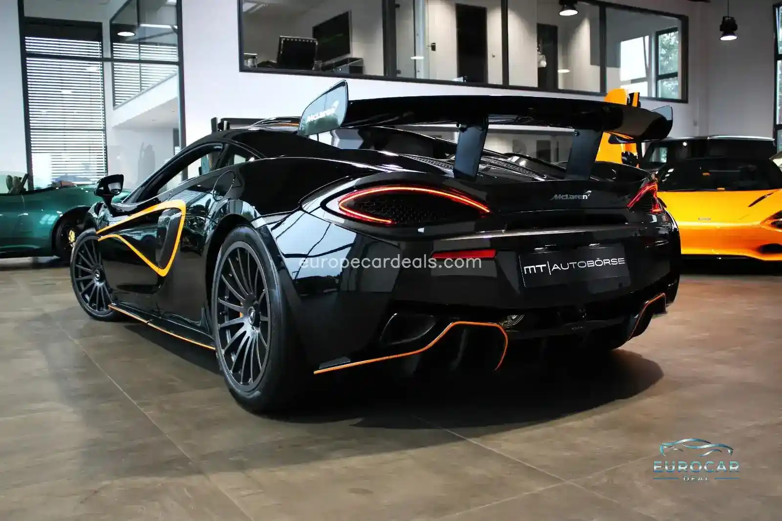 McLaren 620R