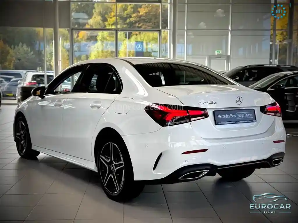 Mercedes-Benz A 250
