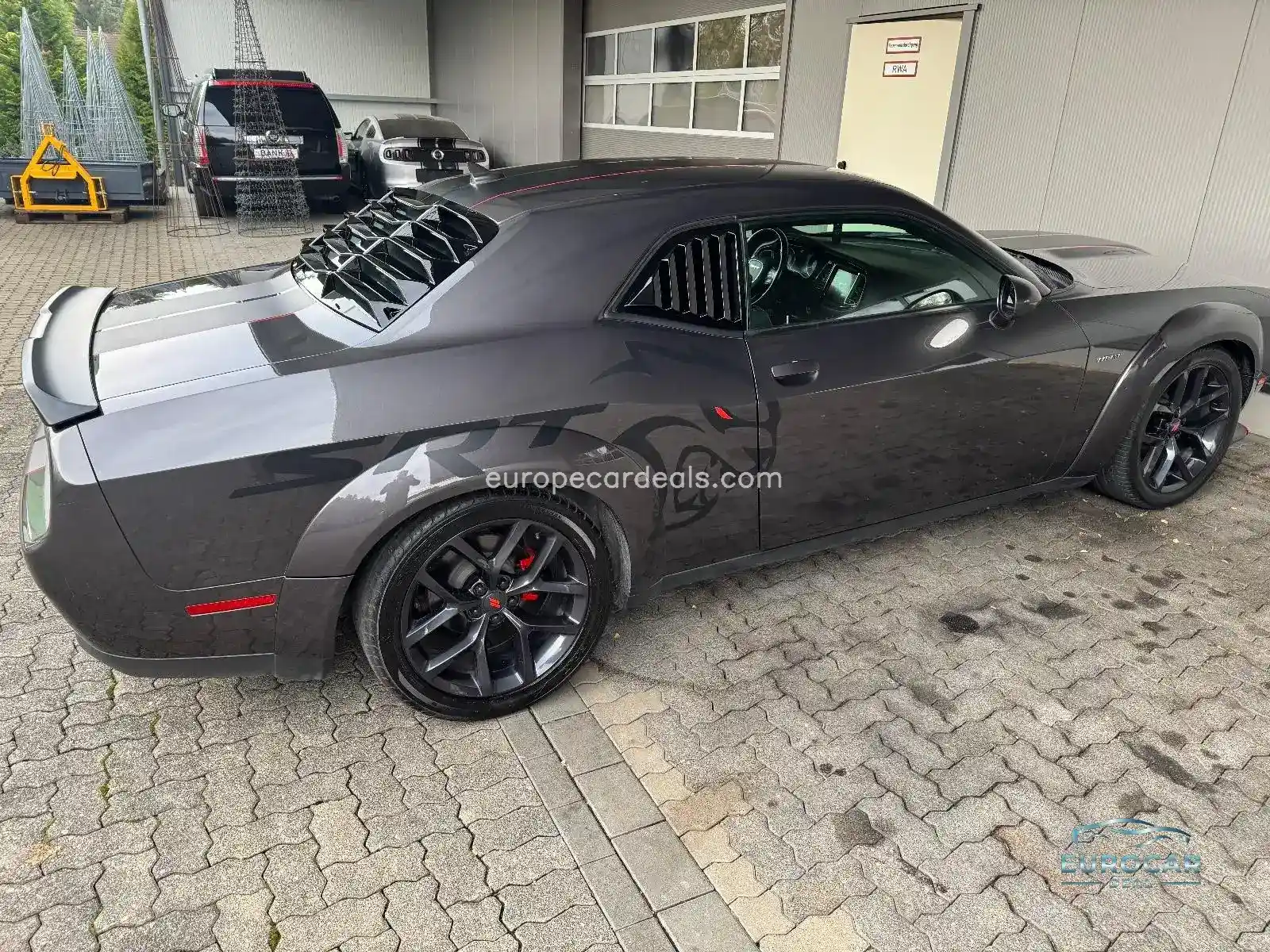 Dodge Challenger