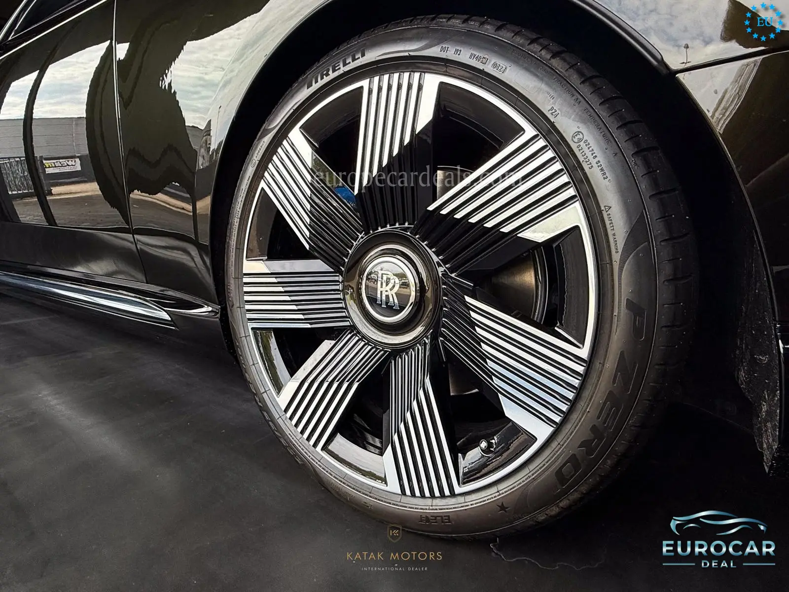 Rolls-Royce Spectre
