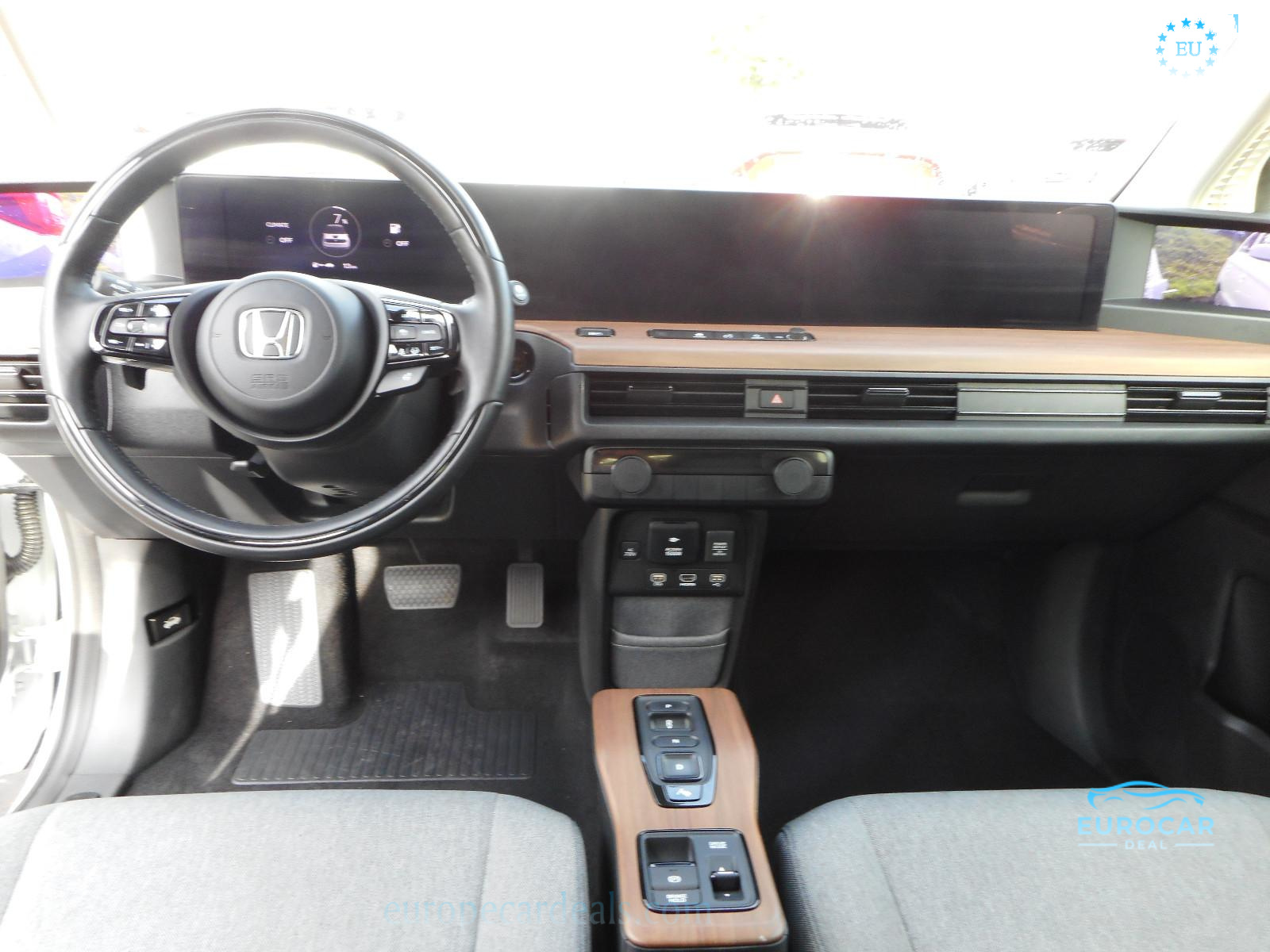 Honda e
