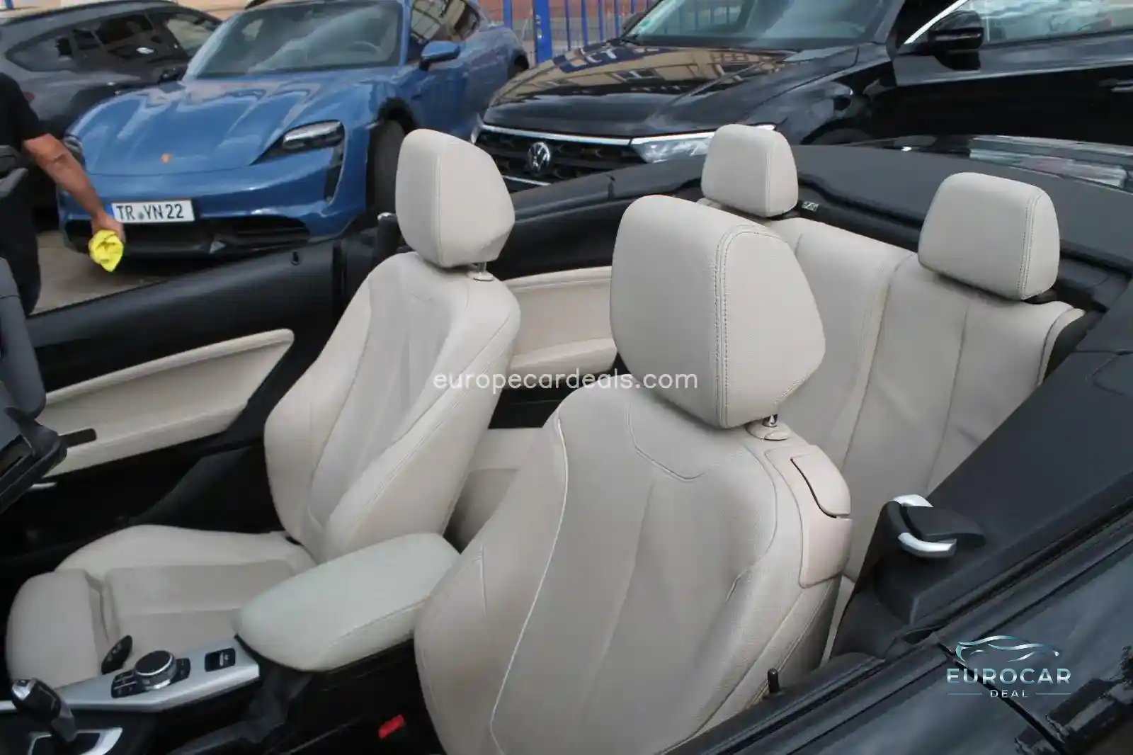 BMW 220