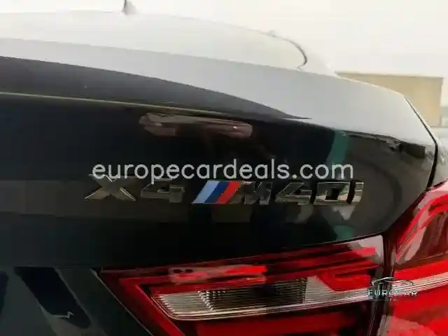 BMW X4 M40