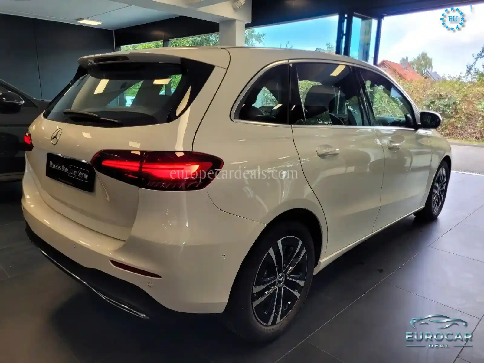 Mercedes-Benz B 200