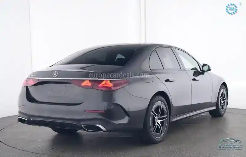 Mercedes-Benz E 300