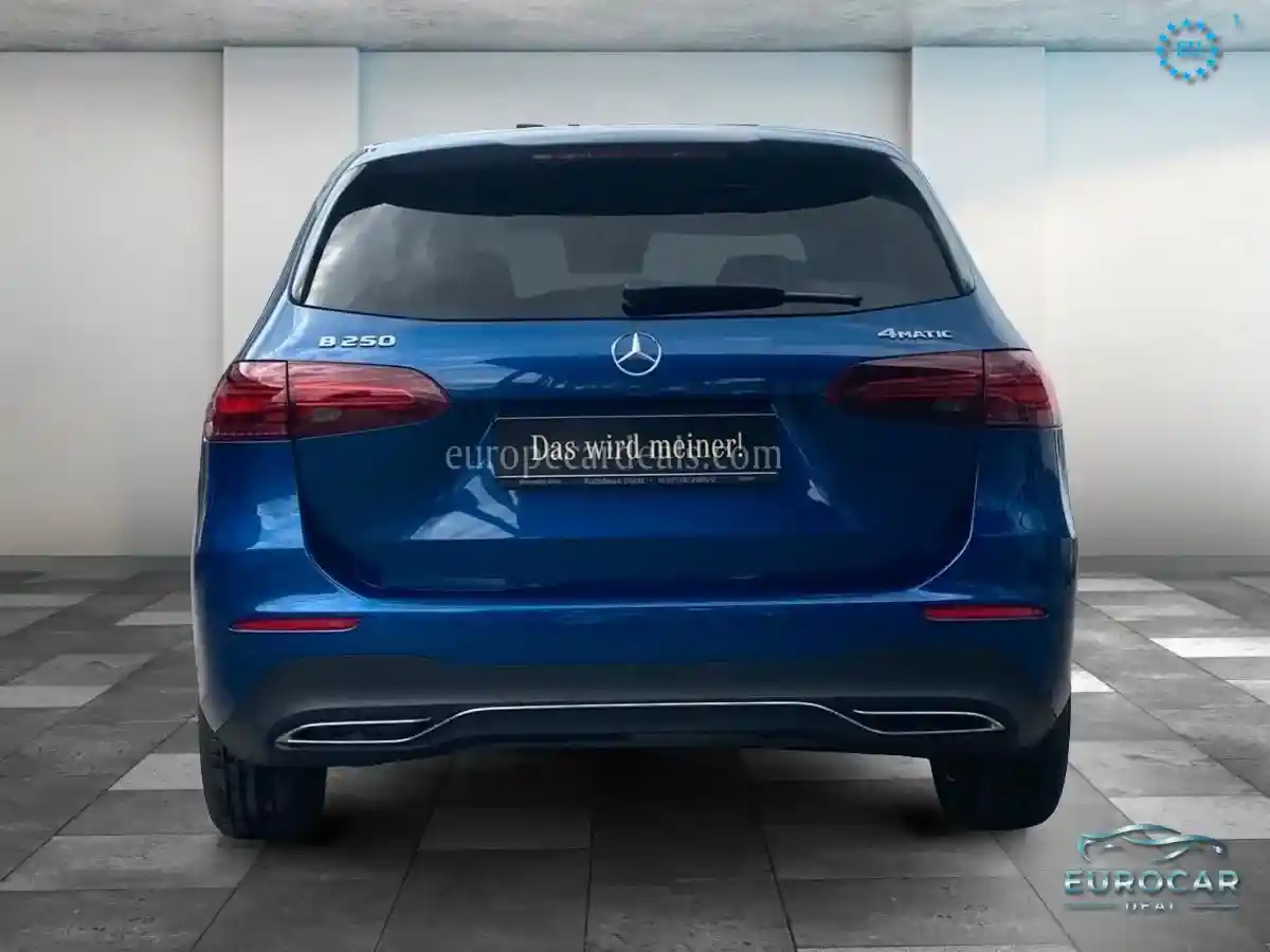 Mercedes-Benz B 250