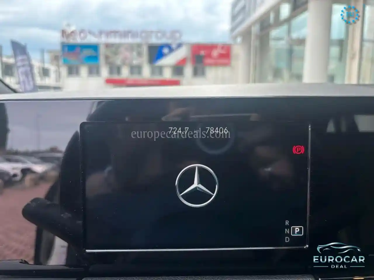 Mercedes-Benz B 180