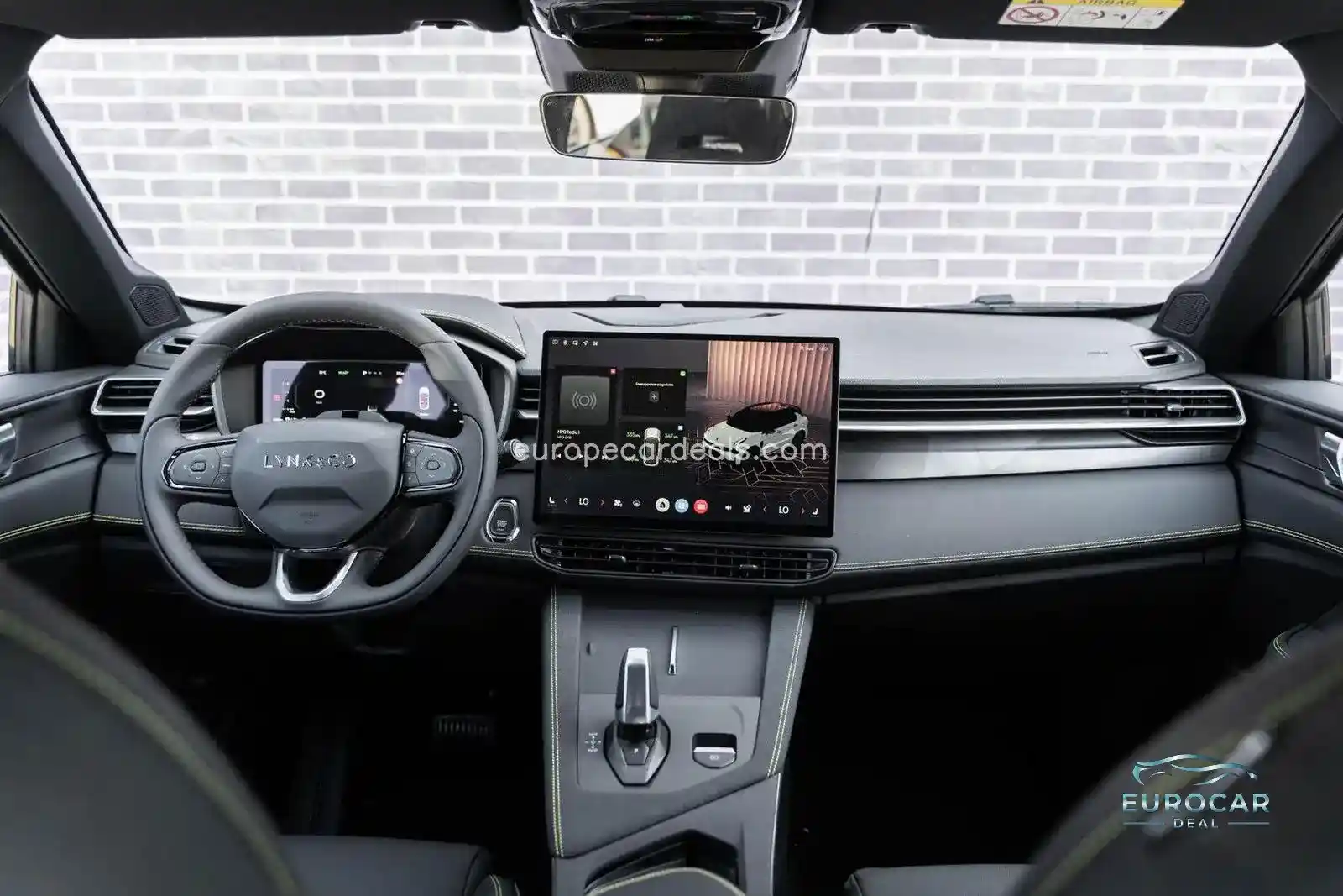 Lynk&Co 01