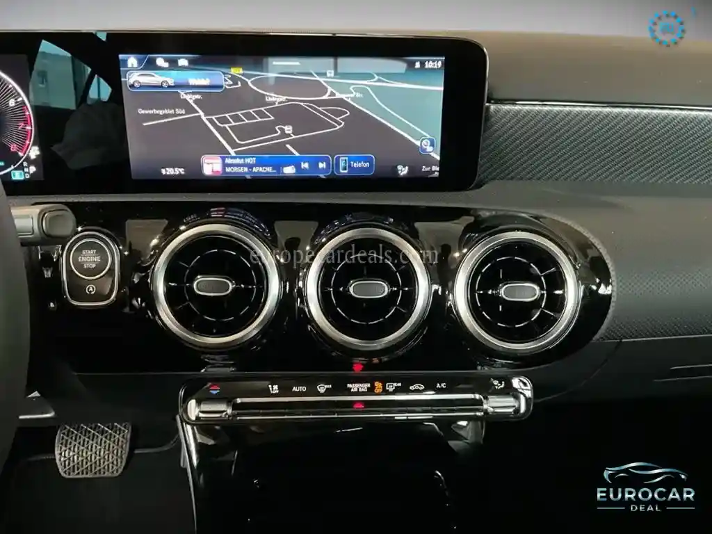 Mercedes-Benz A 200