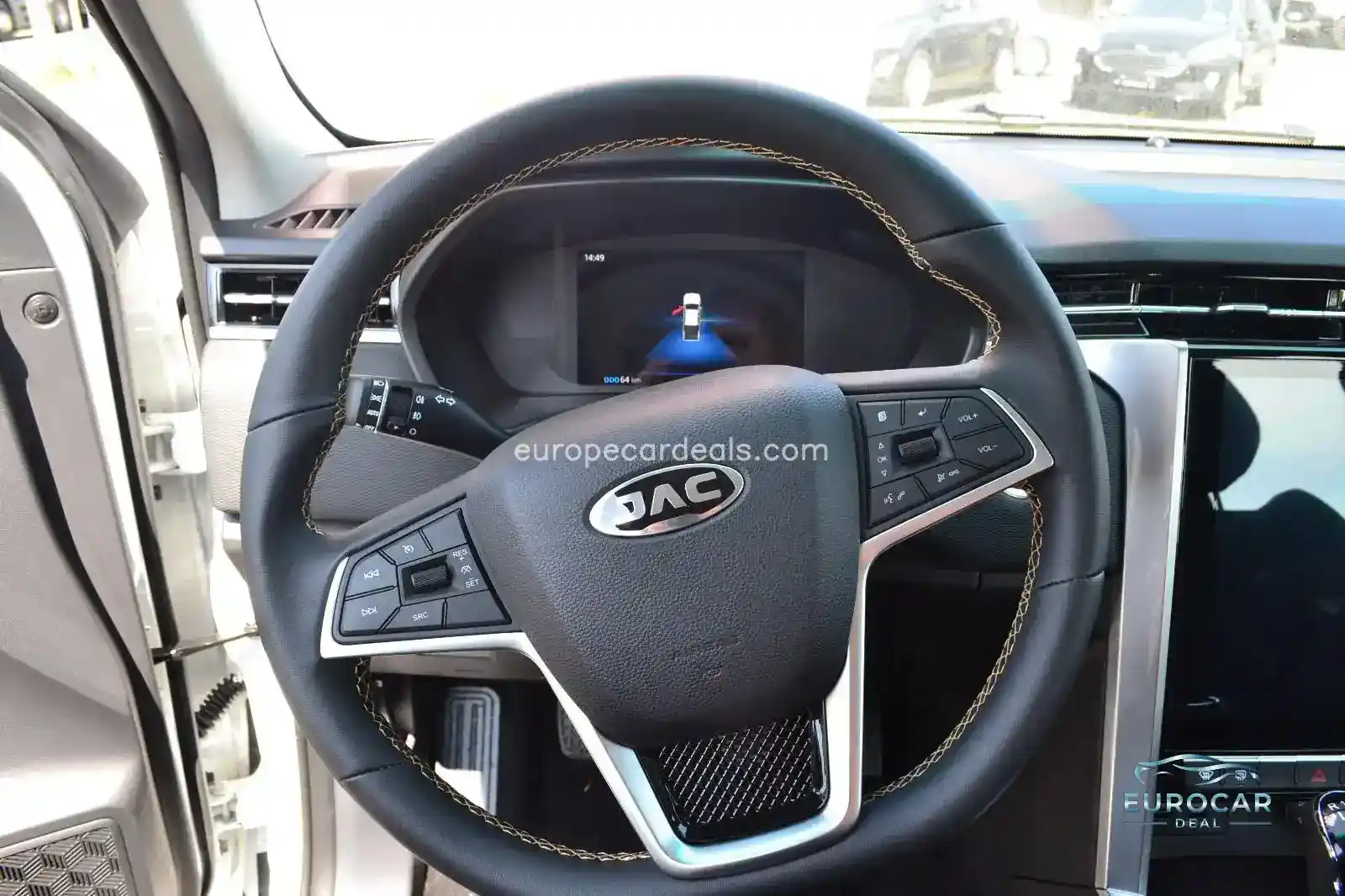JAC 8 Pro