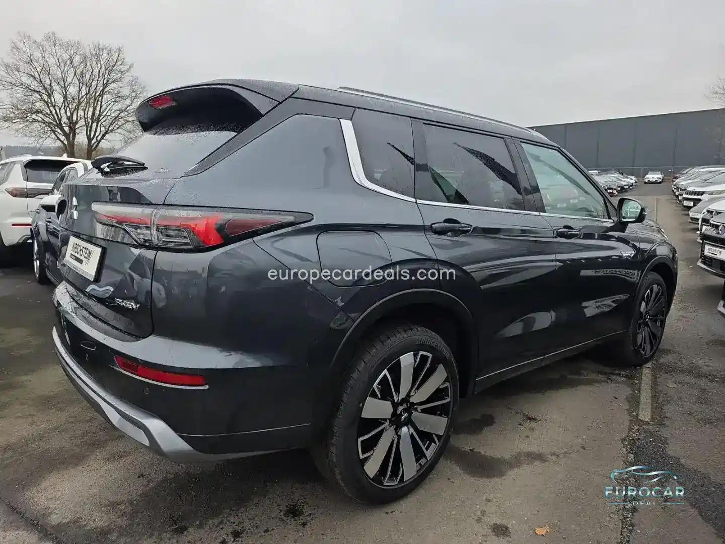 Mitsubishi Plug-in Hybrid Outlander