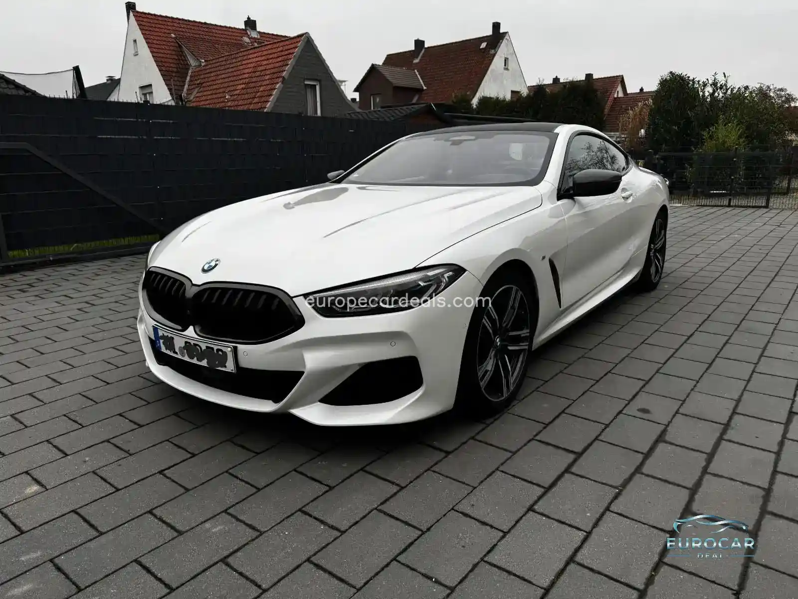 BMW 840
