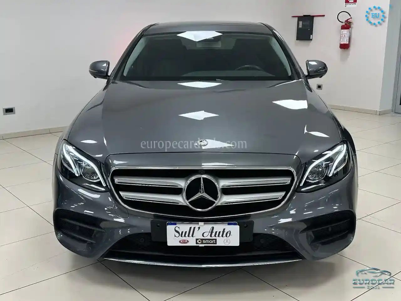 Mercedes-Benz E 220