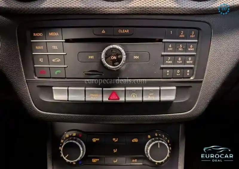 Mercedes-Benz B 200