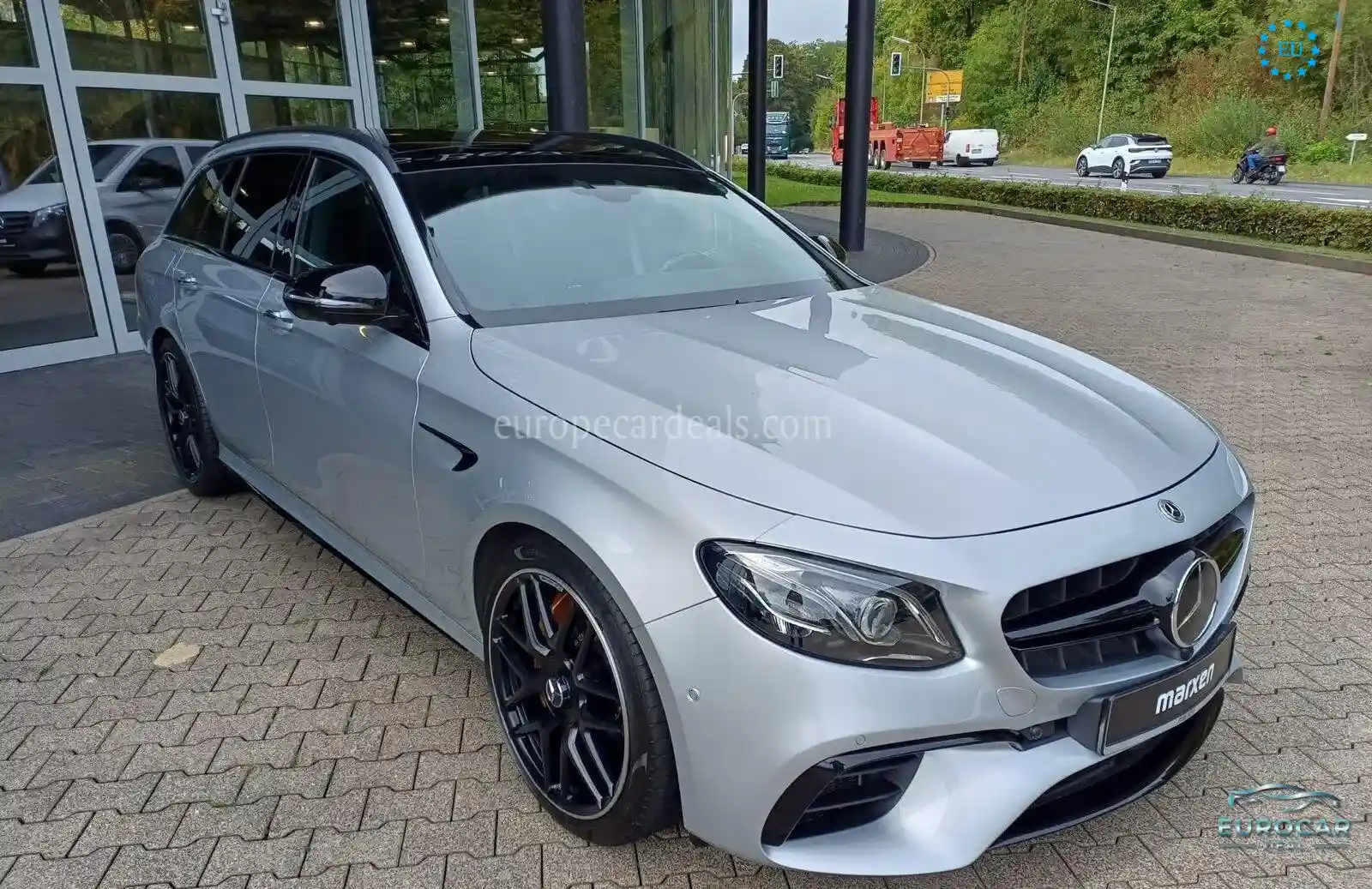 Mercedes-Benz E 63 AMG