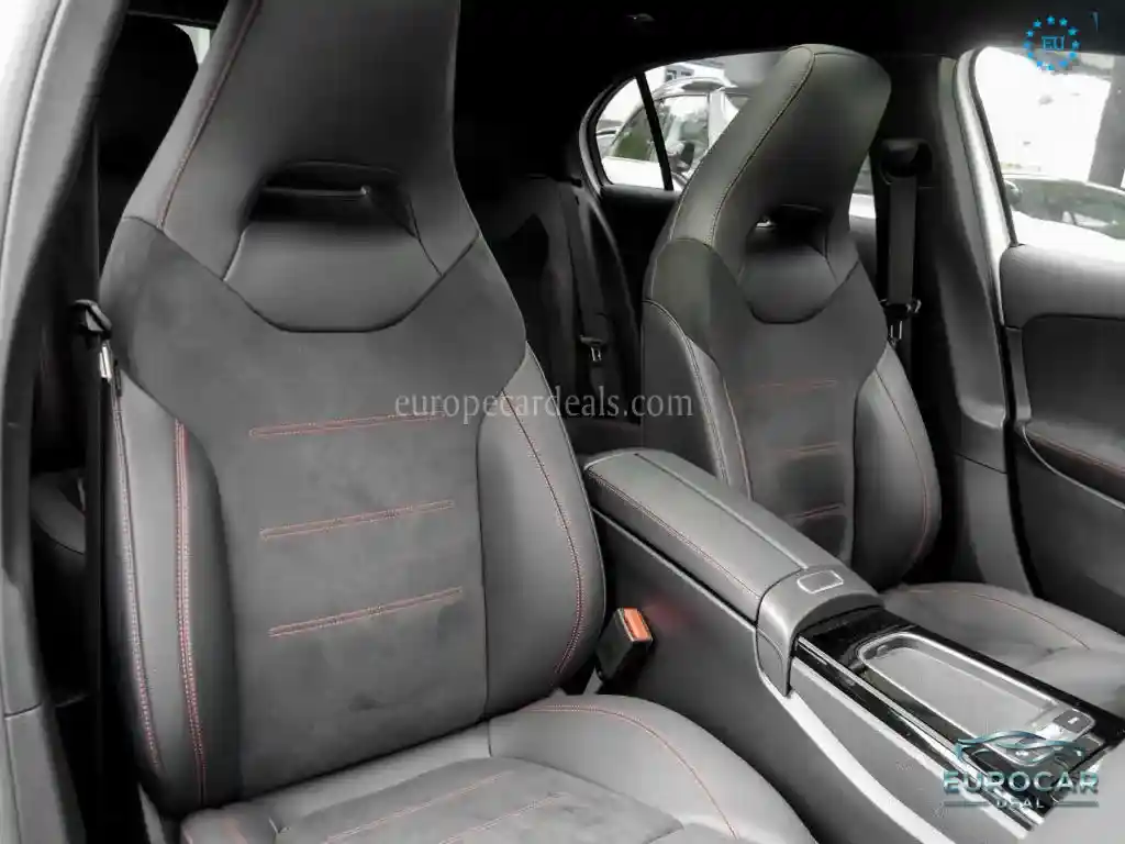 Mercedes-Benz A 220