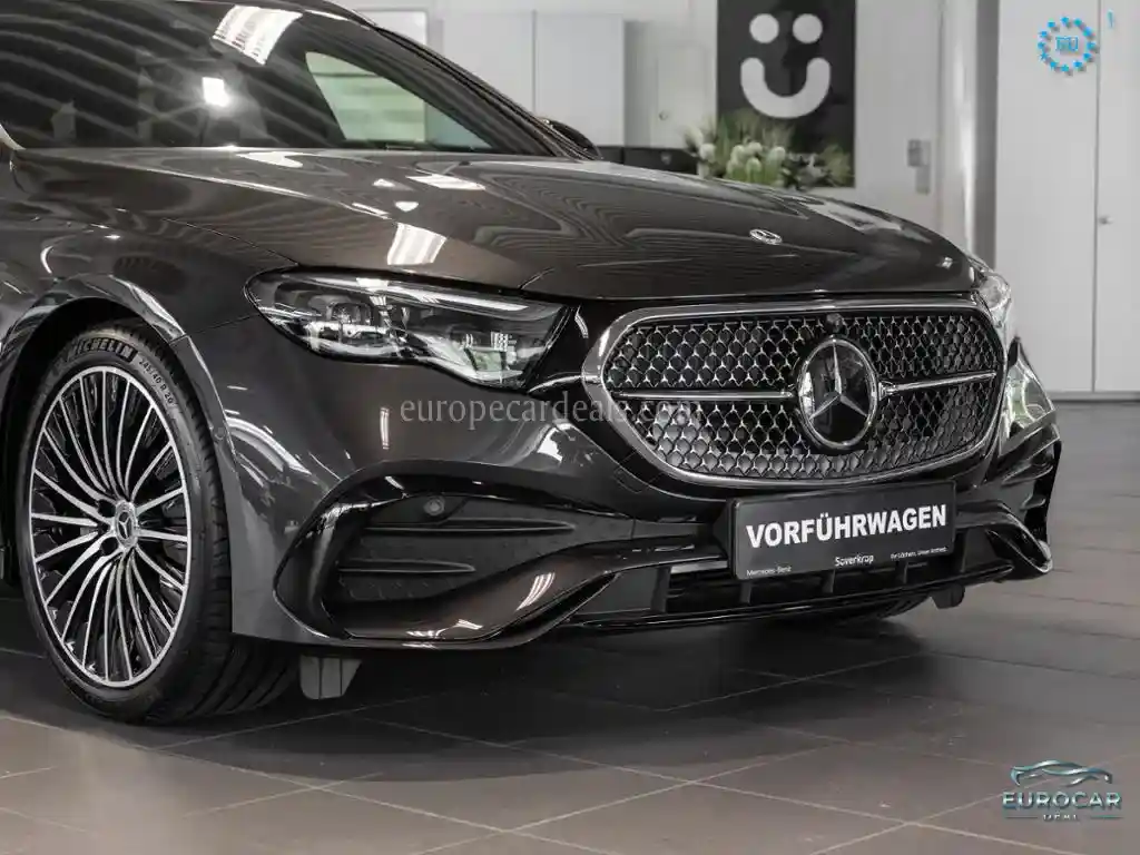 Mercedes-Benz E 300