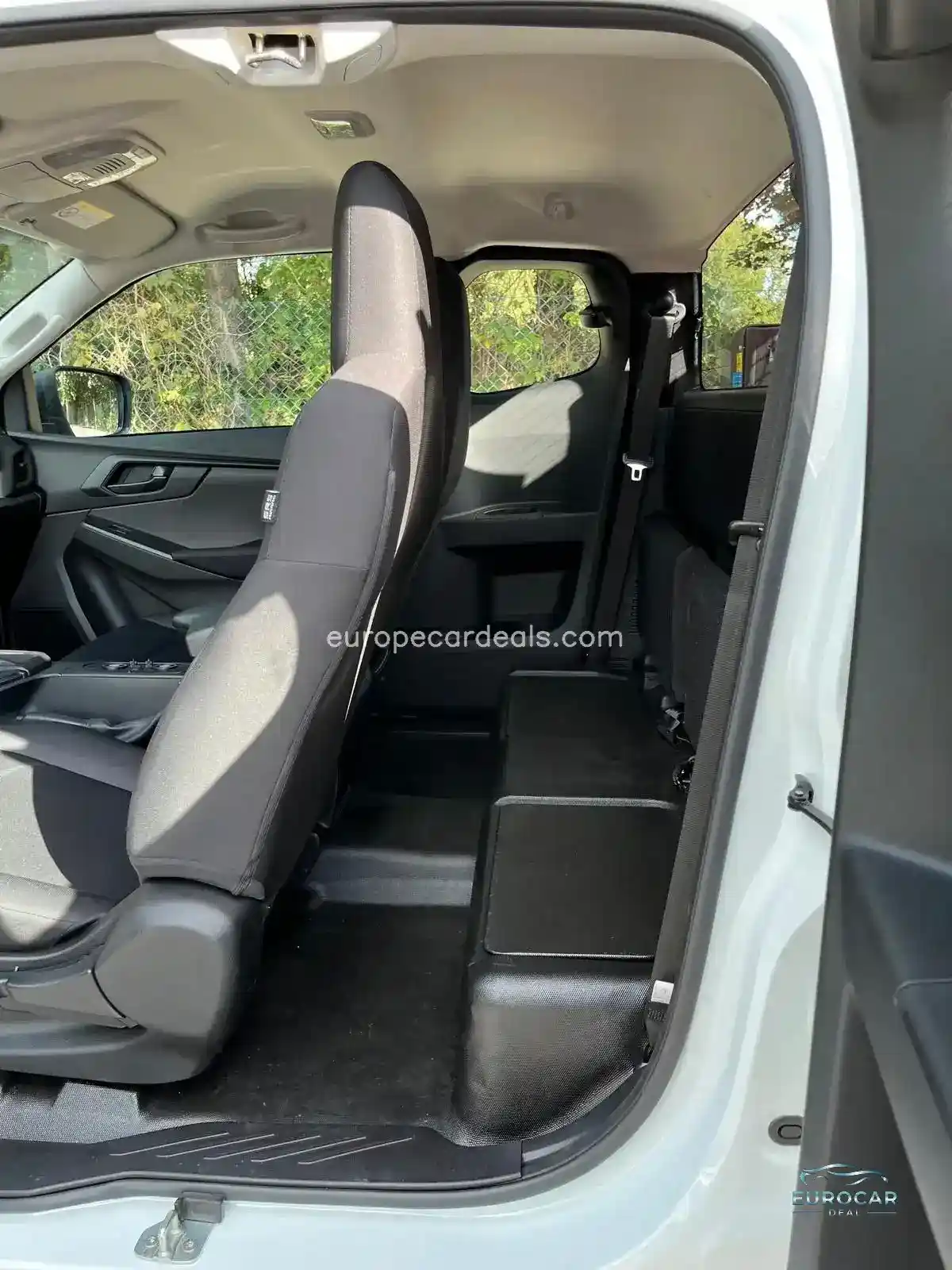 Space Cab L AT BIG-MAX L2 Kipper und Kran