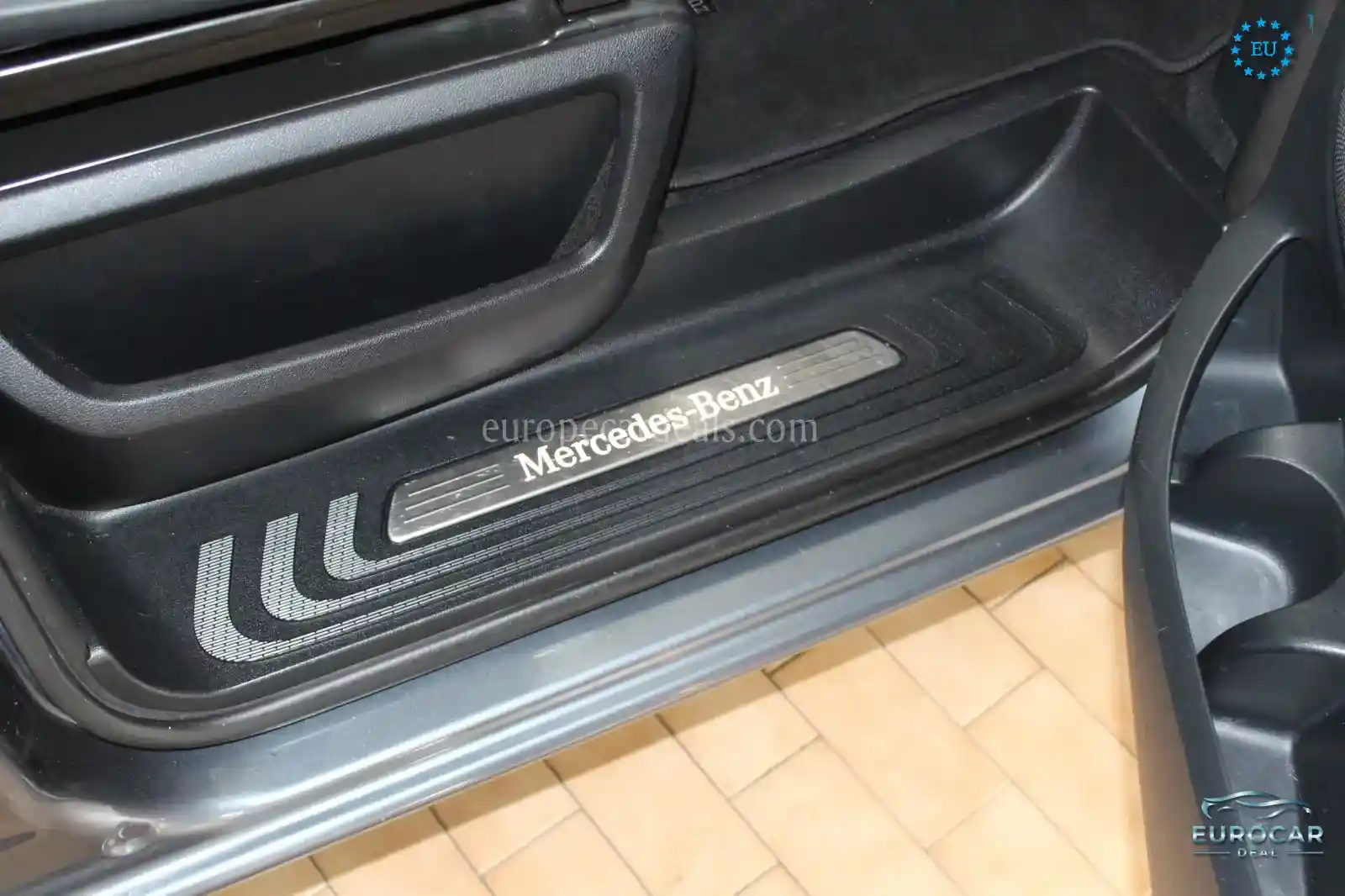 Mercedes-Benz V 250