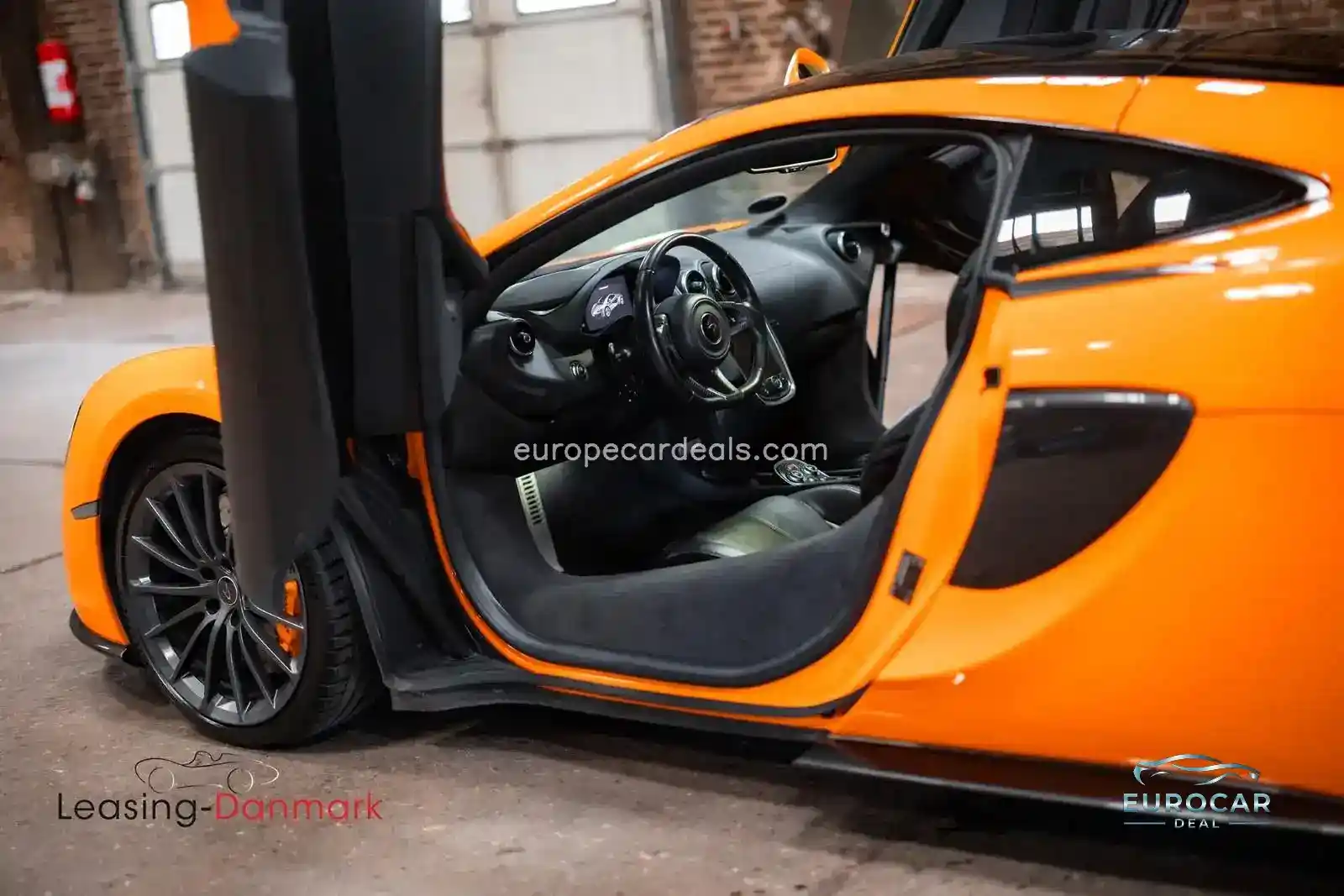 McLaren 570GT