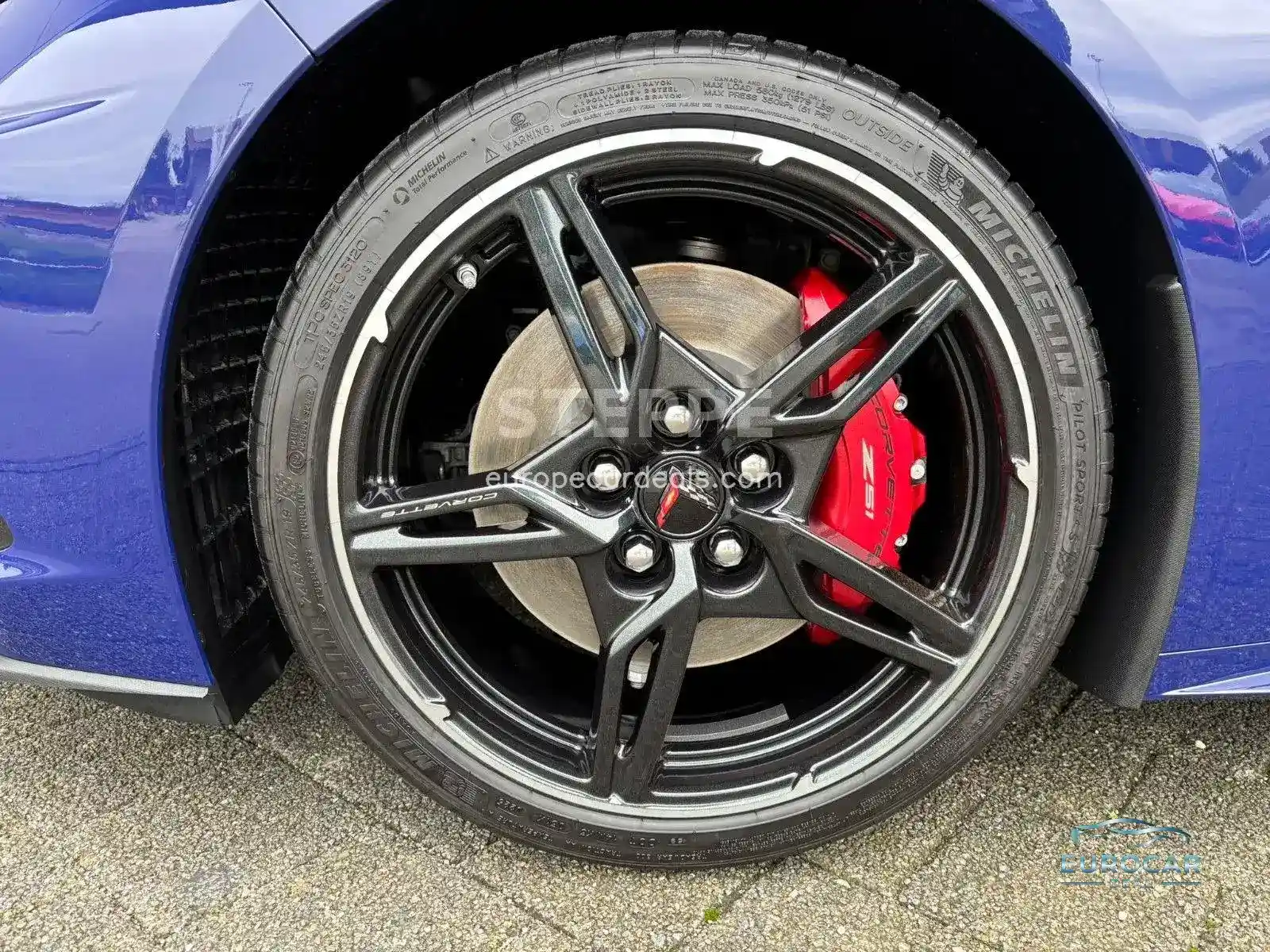 Corvette C8