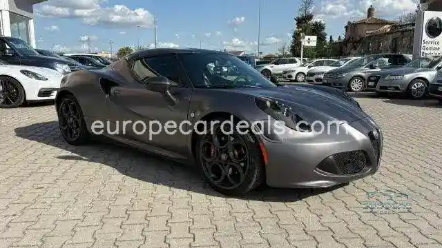 Alfa Romeo 4C