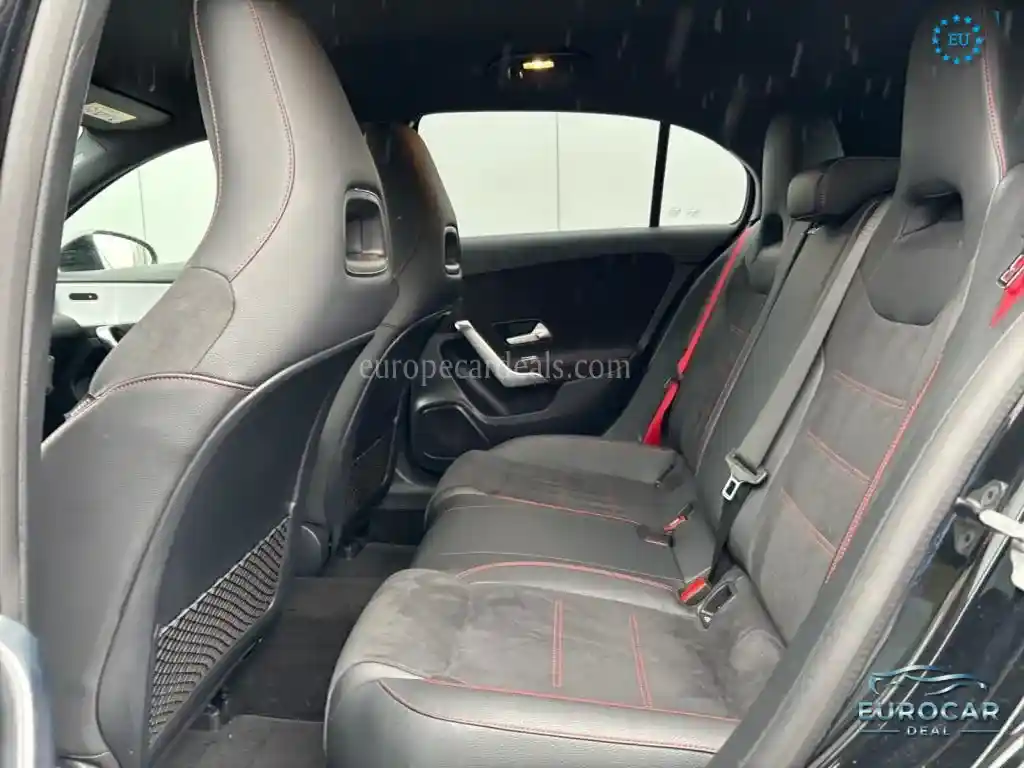 Mercedes-Benz A 35 AMG