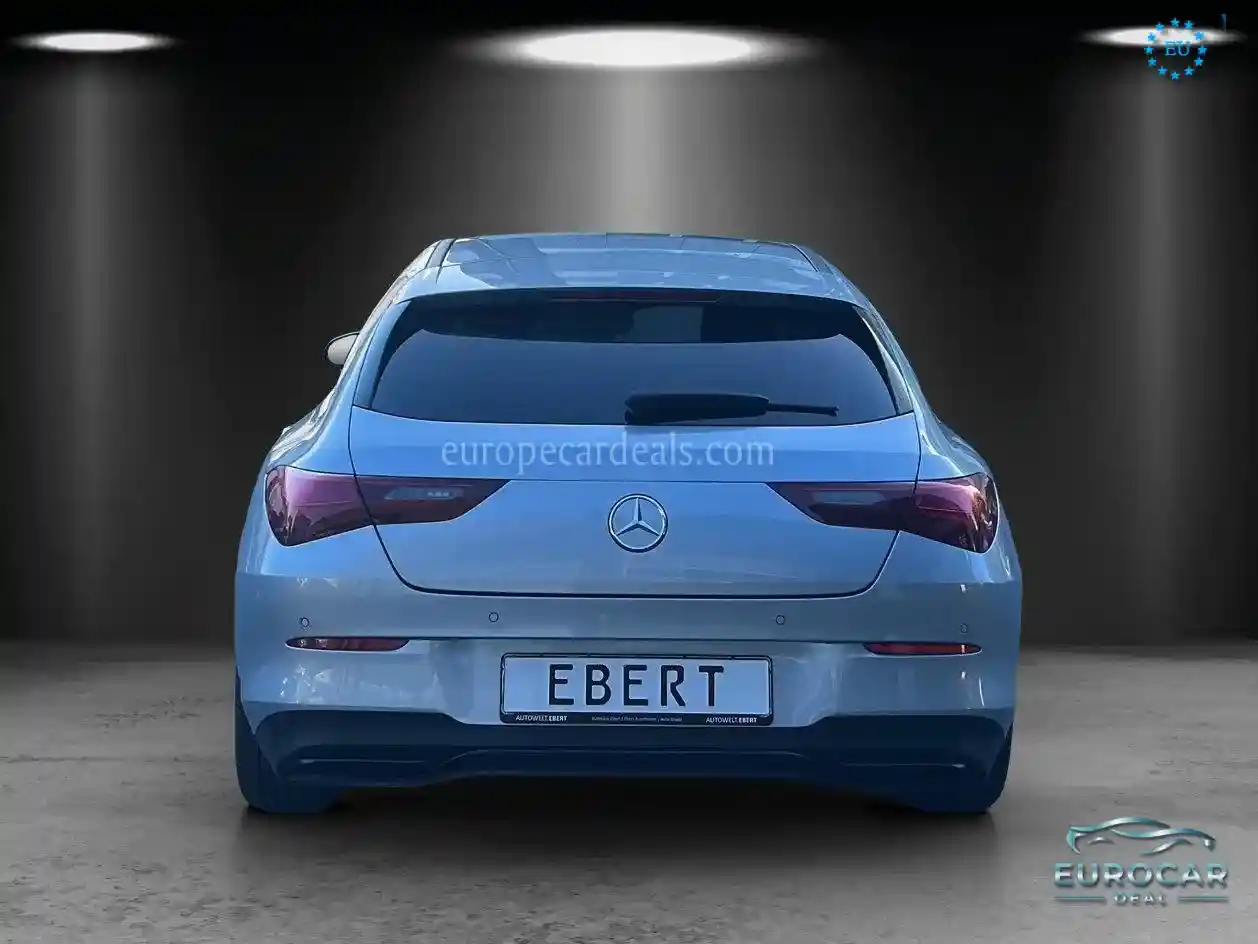 Mercedes-Benz CLA 220 Shooting Brake
