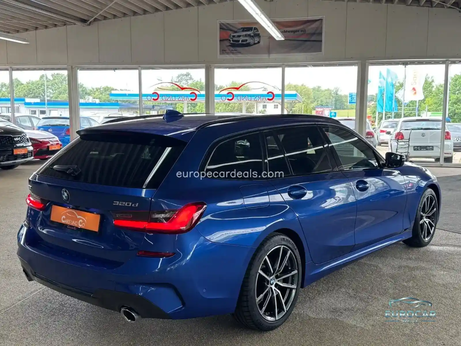 BMW 320