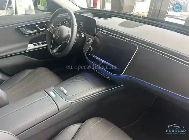 Mercedes-Benz E 300