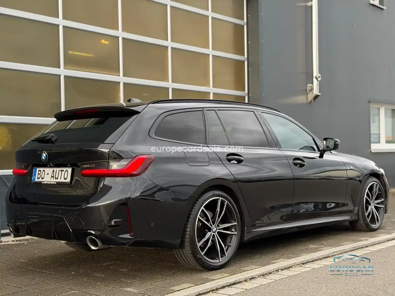 BMW 320