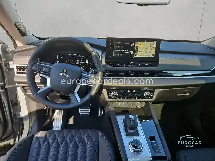 Mitsubishi Plug-in Hybrid Outlander