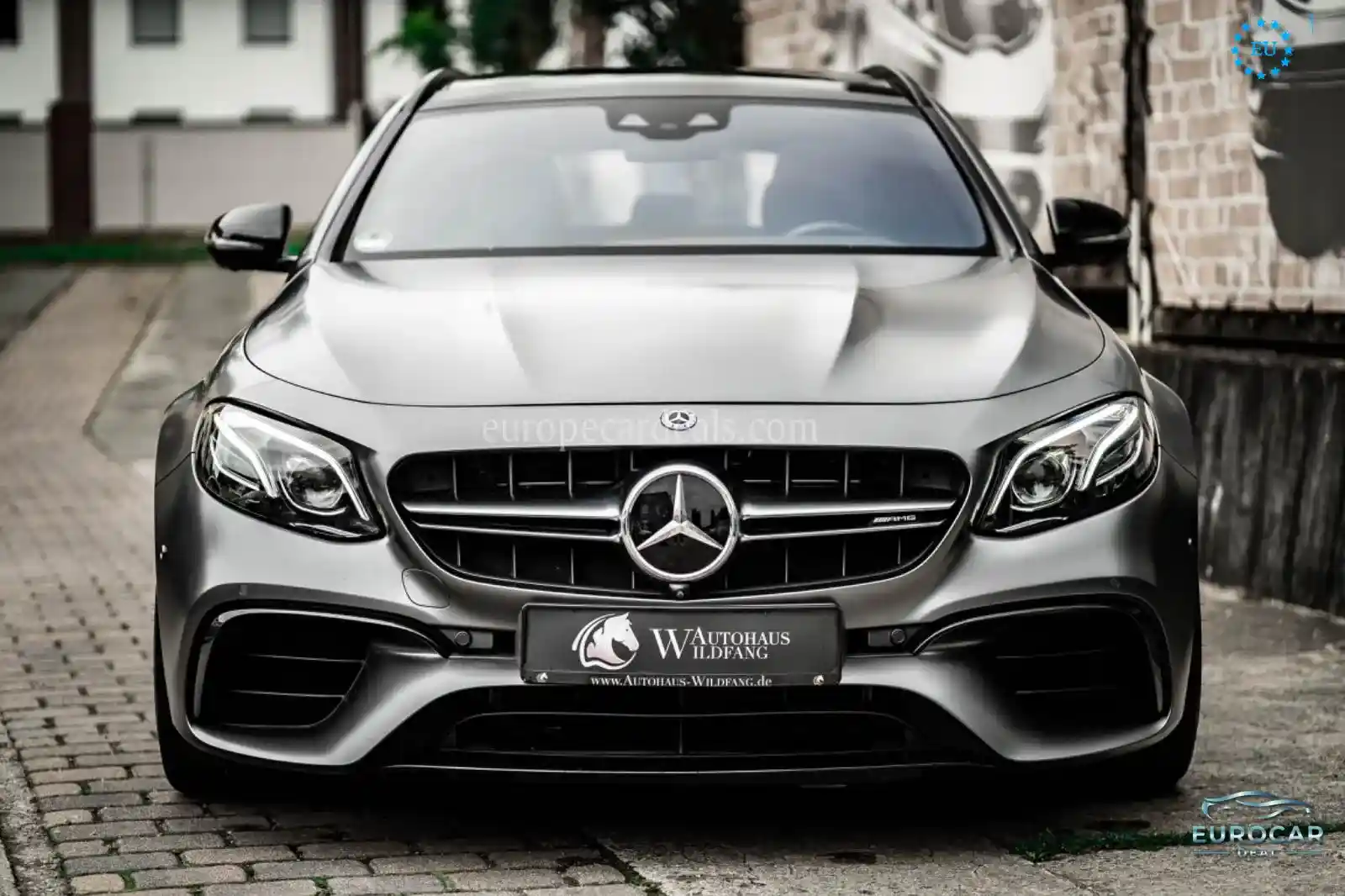Mercedes-Benz E 63 AMG