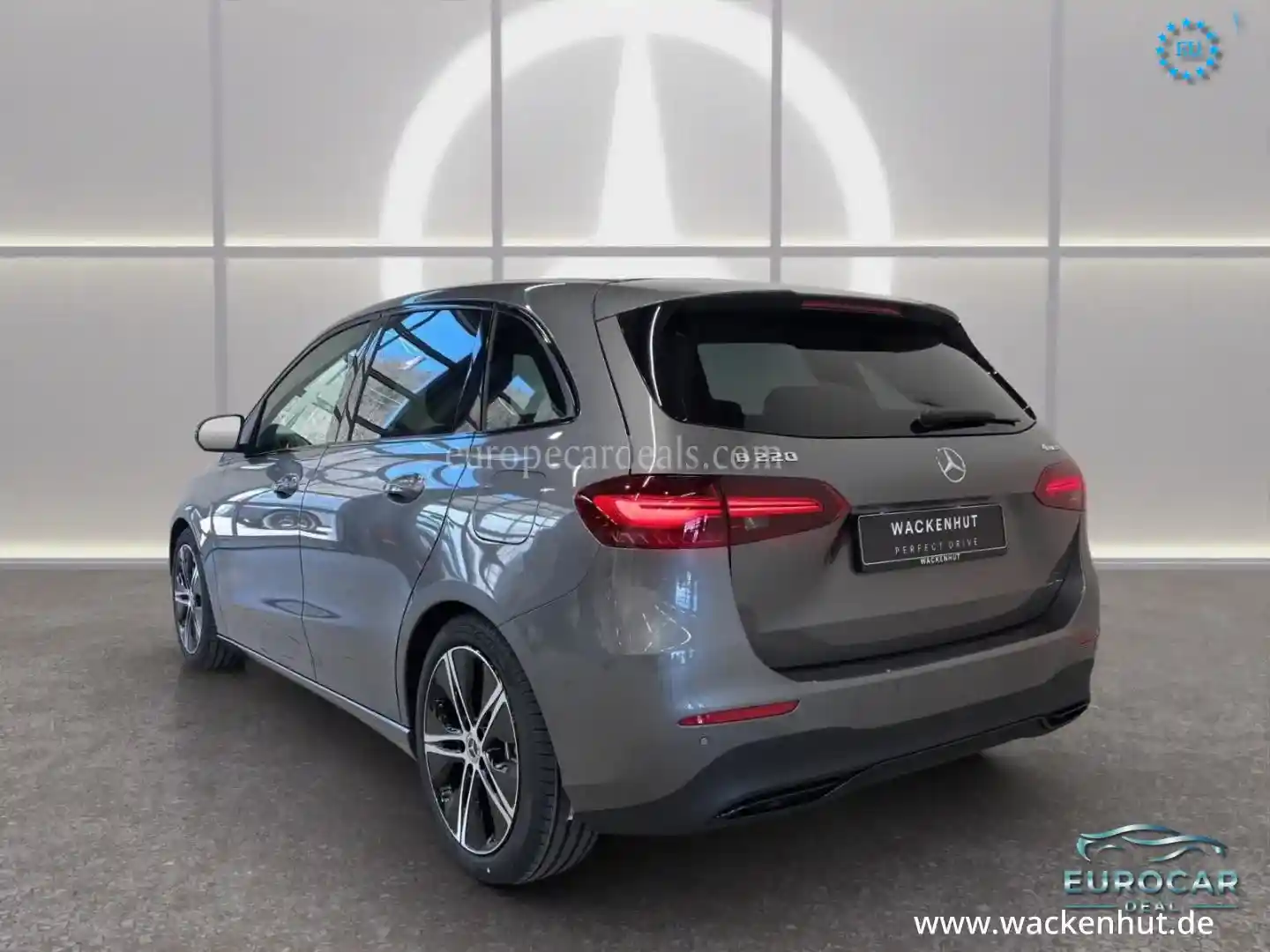 Mercedes-Benz B 220