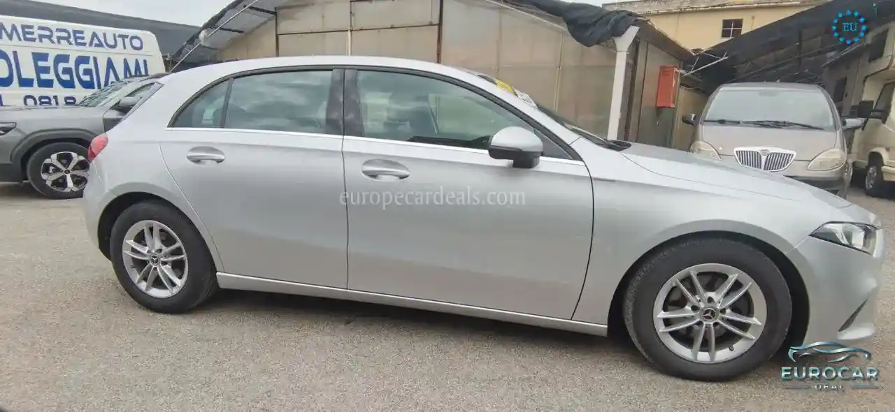 Mercedes-Benz A 180