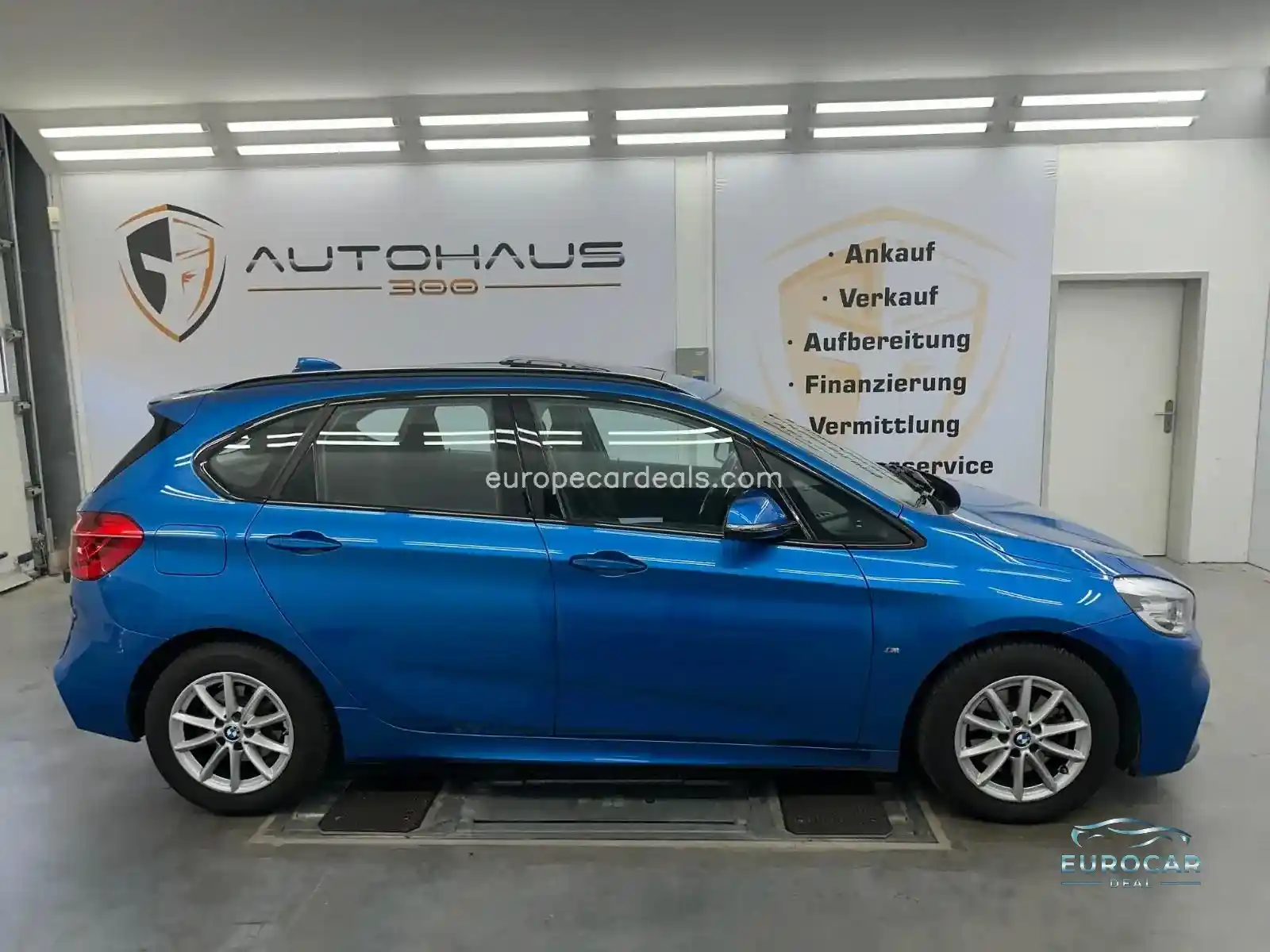BMW 220