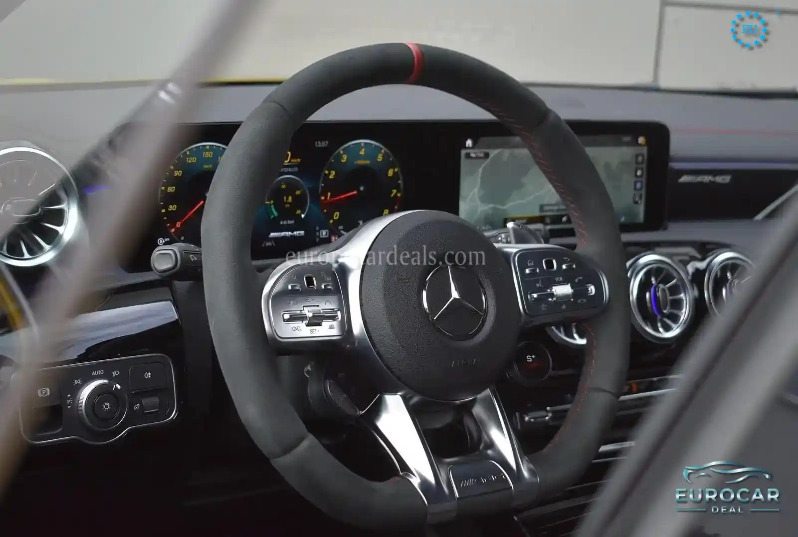 Mercedes-Benz CLA 45 AMG Shooting Brake