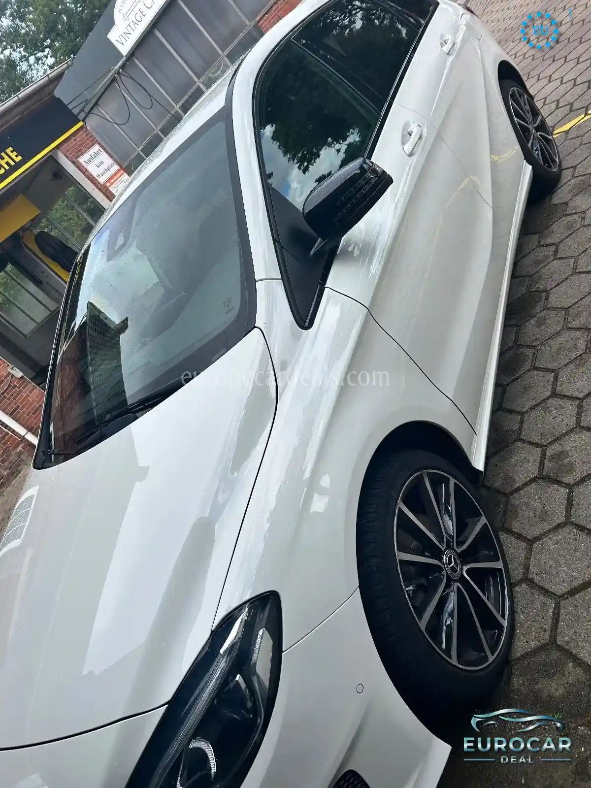 Mercedes-Benz B 200