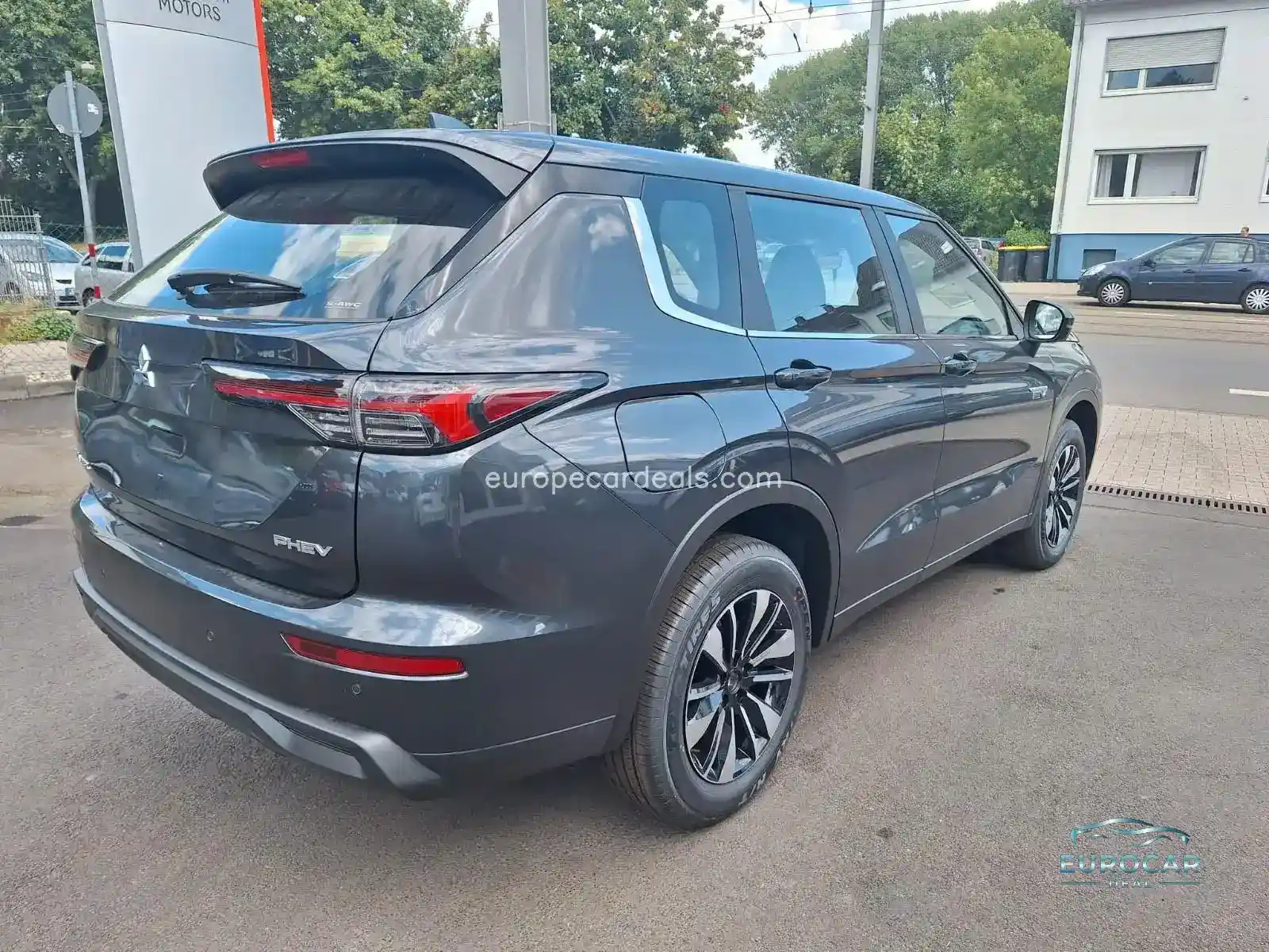 Mitsubishi Plug-in Hybrid Outlander