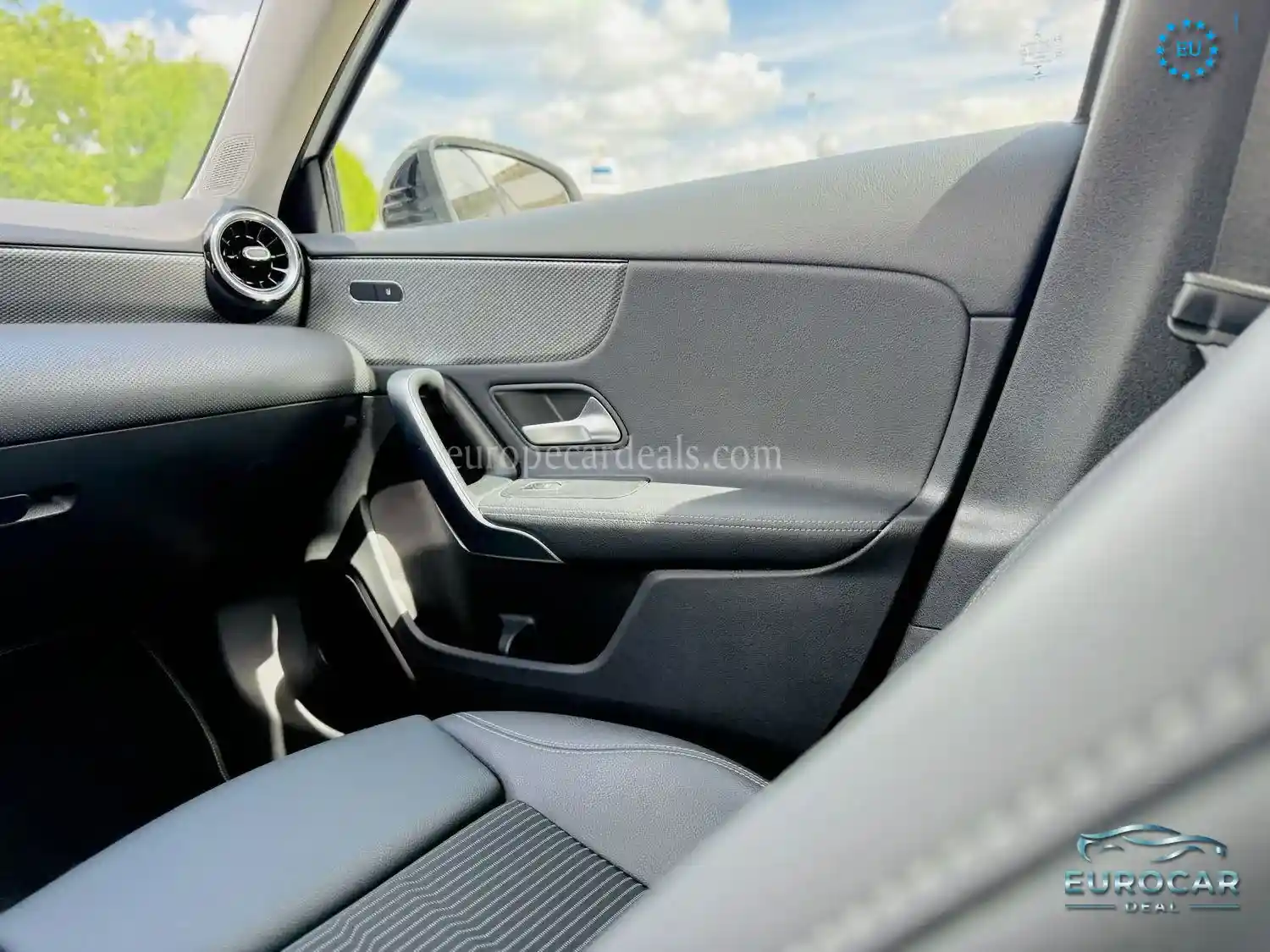 Mercedes-Benz A 220