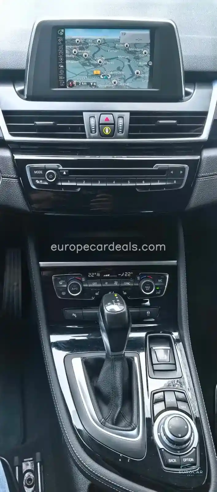 BMW 218