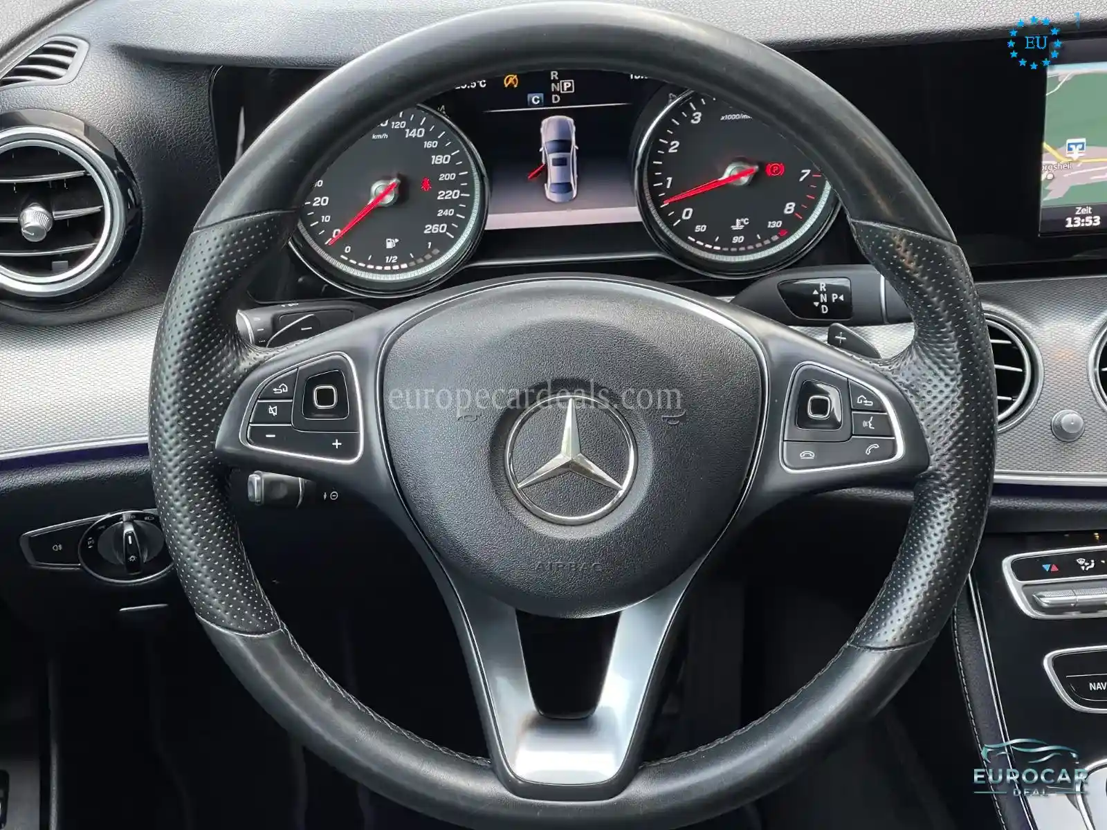 Mercedes-Benz E 200