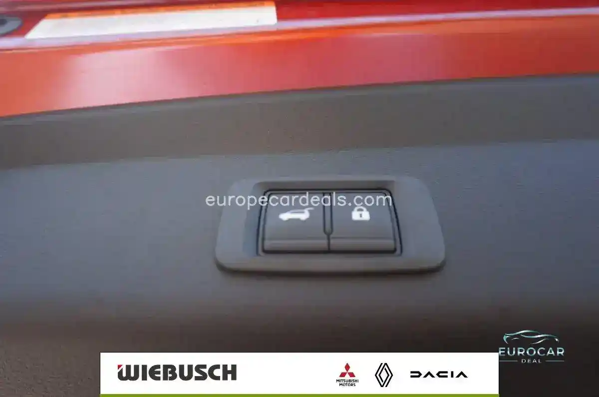 Mitsubishi Plug-in Hybrid Outlander