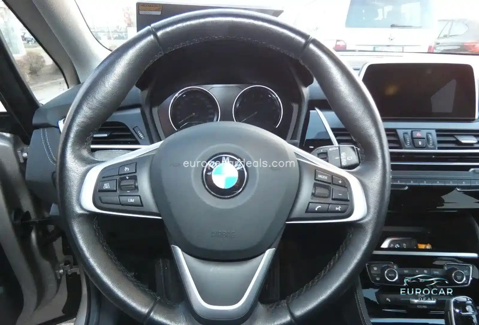 BMW 218
