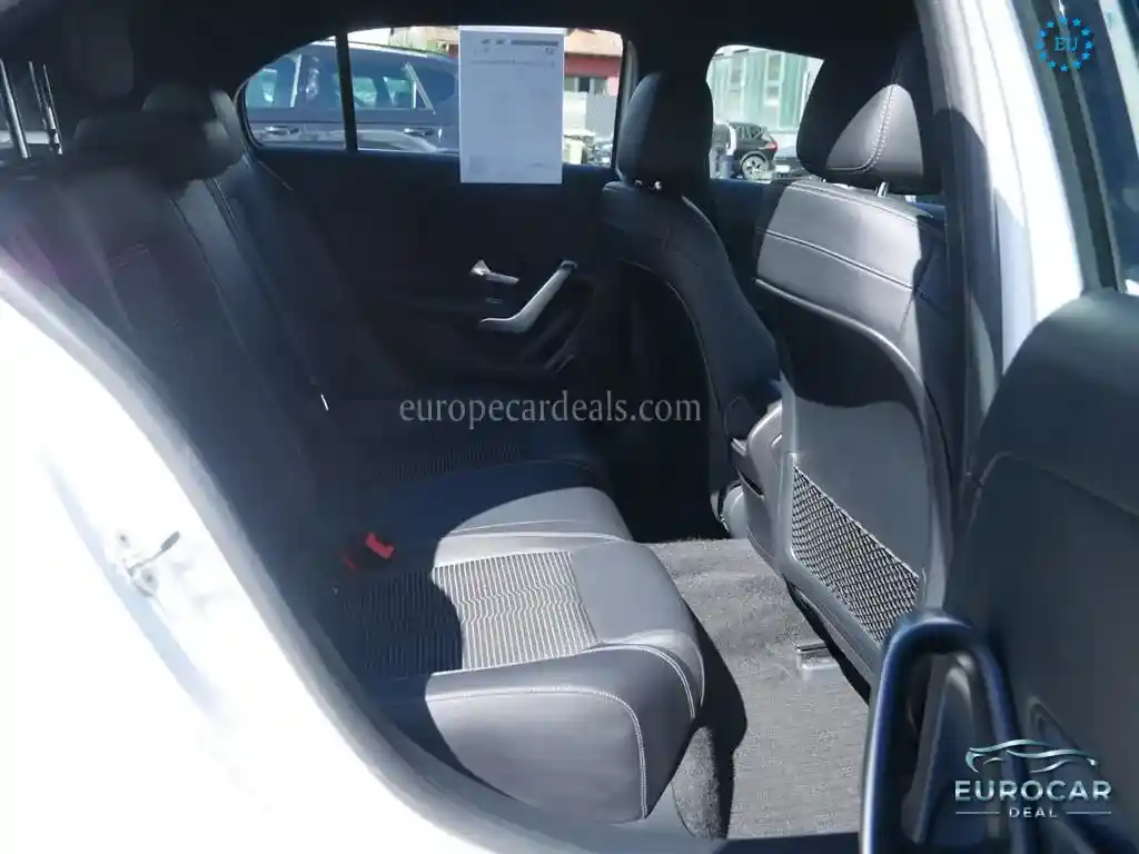 Mercedes-Benz A 220