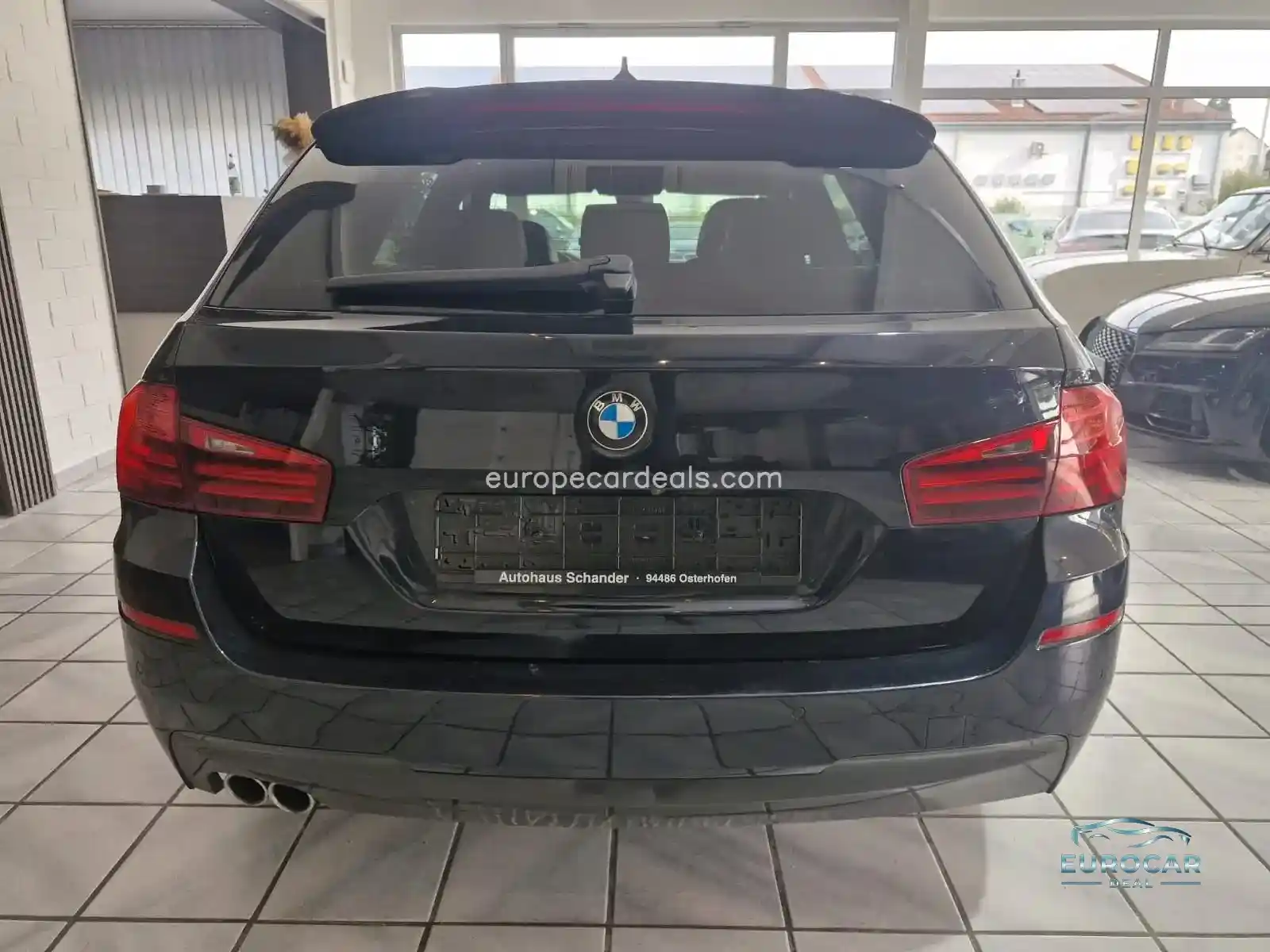 BMW 525