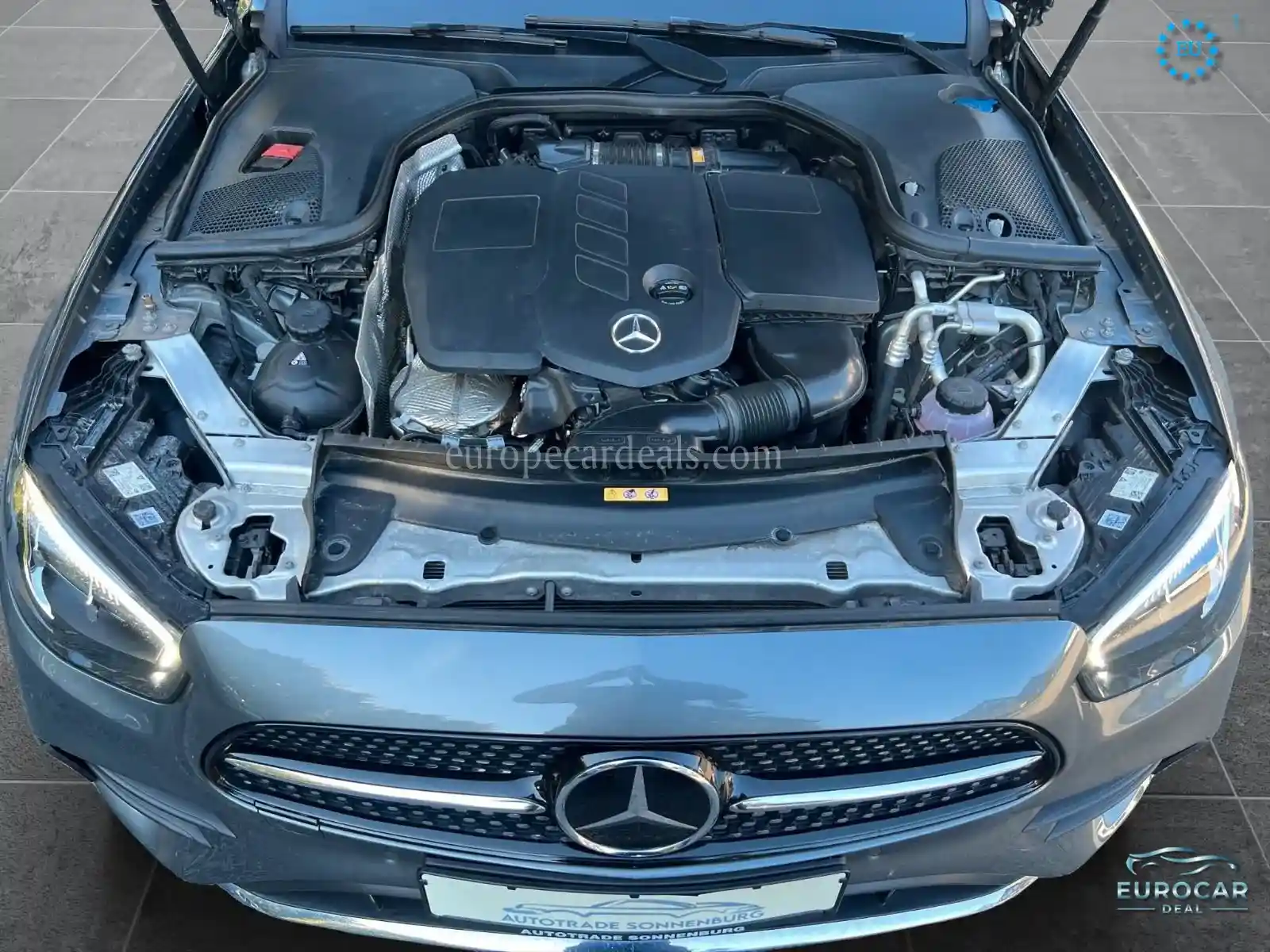 Mercedes-Benz E 220